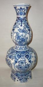 BOCH FRERES KERAMIS VAAS CHAMBRE DES PEINTRES CA 1885/90, Ophalen of Verzenden