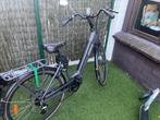Elektrische fiets: Genius Commuter 2023, grijs, gloednieuw, Fietsen en Brommers, Zo goed als nieuw, 47 tot 51 cm, 50 km per accu of meer