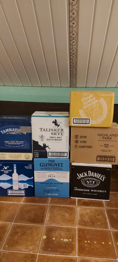 Whisky en wodka te koop, Collections, Vins, Neuf, Porto, Enlèvement