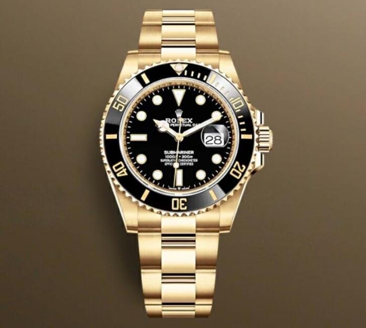 Rolex Submariner Date zwarte wijzerplaat geelgoud 126618LN, Handtassen en Accessoires, Horloges | Heren, Nieuw, Polshorloge, Rolex