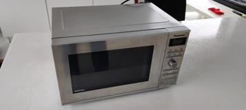 Vrijstaande microgolfoven Panasonic 950 watt beschikbaar voor biedingen