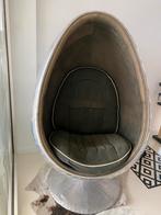 Metal Egg Chair, Antiek en Kunst, Ophalen