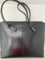 Tod's d-bag vintage handtas, Handtassen en Accessoires, Tassen | Damestassen, Ophalen of Verzenden, Zo goed als nieuw, Zwart, Handtas