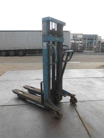 palletkar beschikbaar voor biedingen