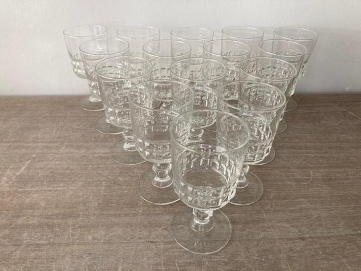 verres Luminarc, Collections, Verres & Petits Verres, Comme neuf, Autres types, Enlèvement ou Envoi