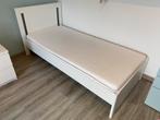 Lit, matelas et sommier 1 personne IKEA, Comme neuf