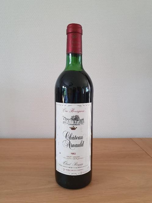 Château Arnauld - 1982 - Haut Médoc, Verzamelen, Wijnen, Nieuw, Rode wijn, Frankrijk, Vol, Ophalen of Verzenden