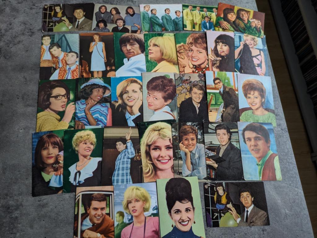 MAPLE LEAF CHEWING GUM FILM STERREN AUTO  CARS  SERIE JAREN, Verzenden