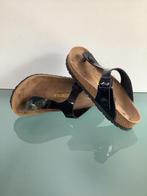 Gratis Verzenden | Birkenstock Gizeh zwarte slippers 37, Slippers, Verzenden, Zwart, Zo goed als nieuw