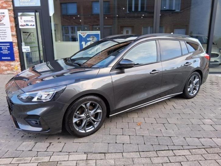 Ford Focus ST-line Clipper, Auto's, Ford, Bedrijf, Focus, ABS, Achteruitrijcamera, Adaptieve lichten, Airbags, Airconditioning
