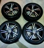 ORIGINEEL VOLVO 19 INCH VELGEN MET NIEUWE PIRELLI BANDEN, Auto-onderdelen, Ophalen, 19 inch, Banden en Velgen