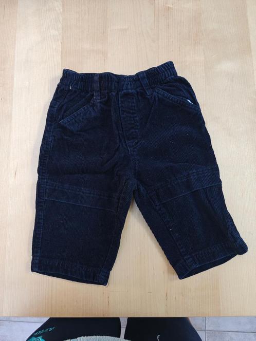 Donkerblauwe geribbelde broek maat 68, Kinderen en Baby's, Babykleding | Maat 68, Gebruikt, Jongetje of Meisje, Broekje, Ophalen of Verzenden
