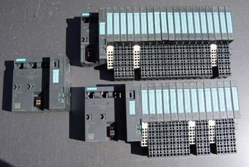 2  x  PLC  Siemens beschikbaar voor biedingen
