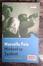 Boek - Misdaad op Sardinië - Marcello Fois - Detective, Boeken, Detectives, Ophalen of Verzenden, Zo goed als nieuw, Marcello Fois