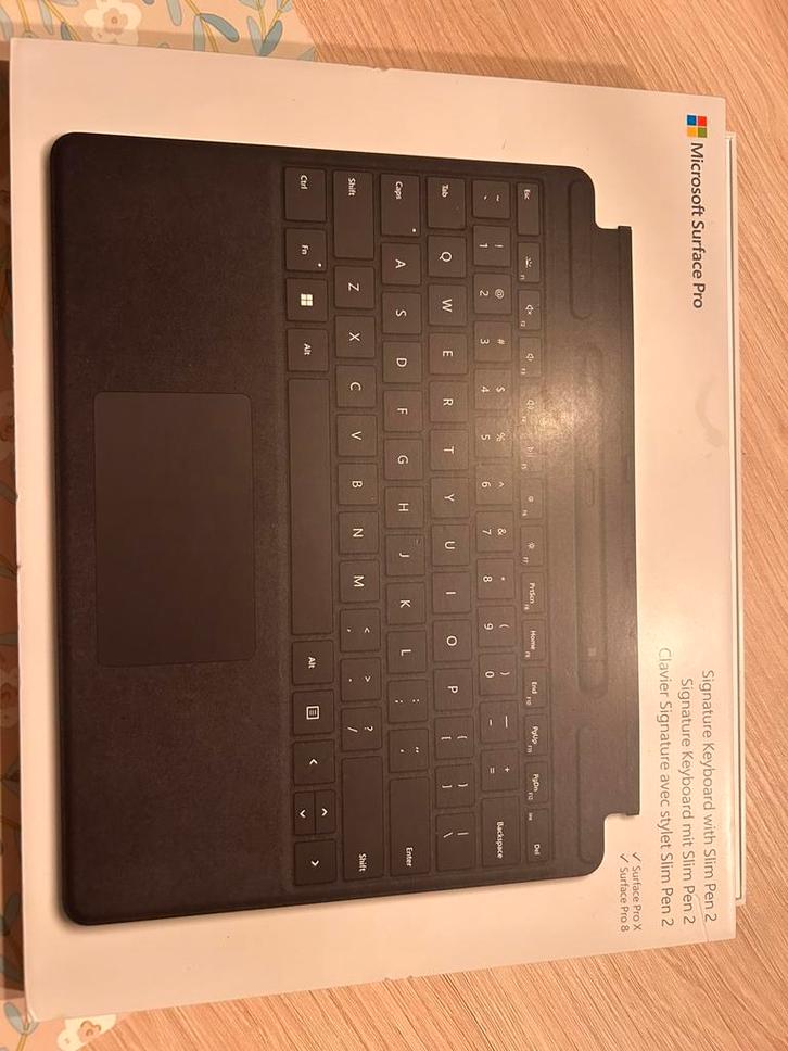 Microsoft Surface keyboard, Computers en Software, Tablet-hoezen, Gebruikt, Bescherming voorkant, Ophalen