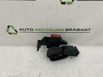 Gordelslot Links Achter Renault Clio 3 ORIGINEEL 8200649000, Auto-onderdelen, Gebruikt, Renault, Ophalen of Verzenden, Renault