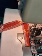 Bernina 334DS gereviseerd met garantie, Hobby en Vrije tijd, Ophalen, Bernina