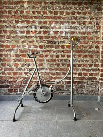 100% VINTAGE hometrainer beschikbaar voor biedingen