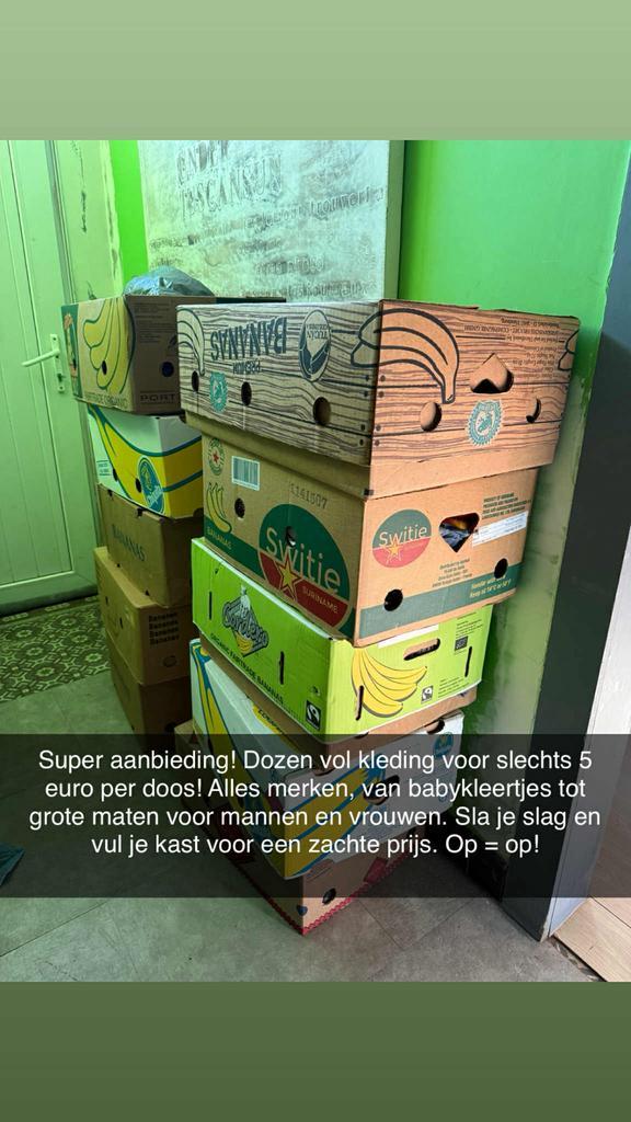 Kleding 5 euro per doos allemaal merk, Vêtements | Femmes, Vêtements Femmes Autre, Comme neuf, Enlèvement