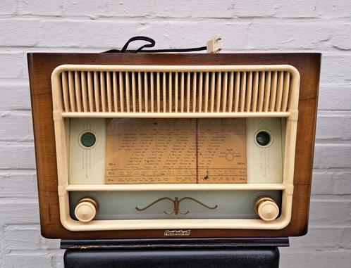 vintage radio Radiobell bouwjaar 1951 / werkend, Antiek en Kunst, Antiek | Tv's en Audio, Ophalen of Verzenden