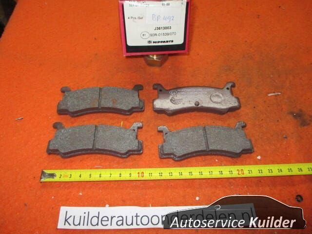 Remblokken achter Mazda MX-3  323III Daihatsu Gran Move BP49, Auto-onderdelen, Remmen en Aandrijving, Daihatsu, Mazda, Nieuw, Ophalen of Verzenden