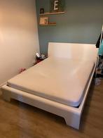 Modern bed 160x200, incl latoflex, matras en 2 ladekastjes, Huis en Inrichting, Slaapkamer | Bedden, Ophalen, Zo goed als nieuw