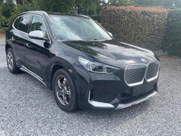 BMW IX1 eDrive20 XLINE Leder/harman/kardon sound..6/24 beschikbaar voor biedingen