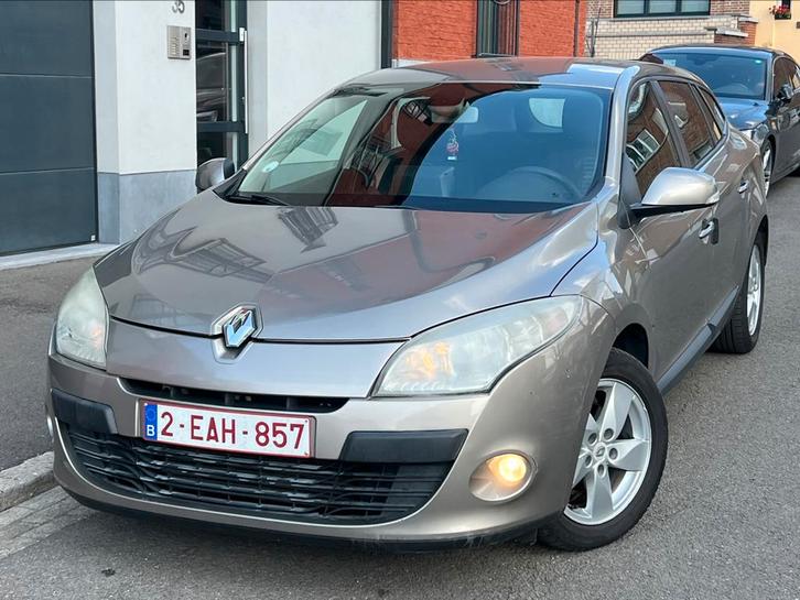 RENAULT MEGANE 1.5Dci 2010 Airco Gps velgen lage prijs, Auto's, Renault, Bedrijf, Te koop, Mégane, ABS, Airbags, Airconditioning