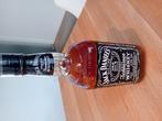 Whiskey Jack Daniels, Diversen, Ophalen