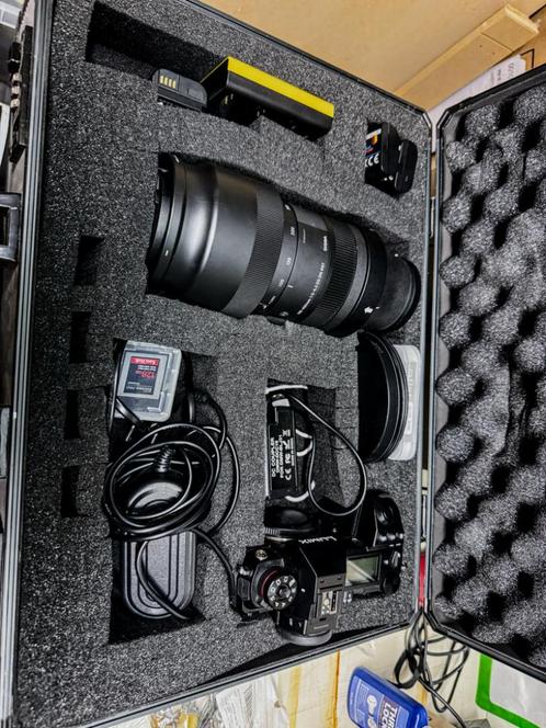 Kit Panasonic S1R + 24-105mm + 100-400mm + toebehoren, Audio, Tv en Foto, Fotocamera's Digitaal, Zo goed als nieuw, Spiegelreflex
