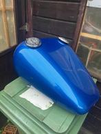 Benzinetank Harley davidson 883 compleet Met benzinekraan, Motoren, Ophalen, Gebruikt
