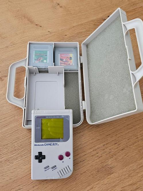 Nintendo Game Boy Classic met opbergbox 1989, Games en Spelcomputers, Spelcomputers | Nintendo Game Boy, Zo goed als nieuw, Game Boy Classic