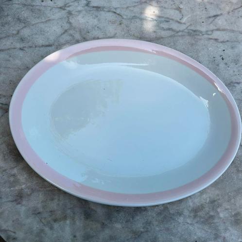 2 Ovale schotels Boch Saturne Luna pastelroze rand (1957-62), Antiek en Kunst, Antiek | Servies los, Ophalen of Verzenden