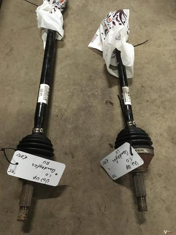 Vw Up 1.0 aandrijfas  rechts voor beschikbaar voor biedingen