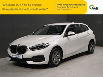 BMW 118   i AUTOMAAT CARPLAY FULL LED, Autos, 100 kW, Achat, Entreprise, https://public.car-pass.be/vhr/9d416a02-e707-4550-80ac-b742285c0af1