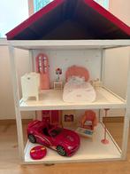 Poppenhuis met barbie cabrio, Ophalen, Zo goed als nieuw, Poppenhuis