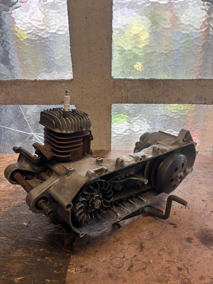 MBK Booster motorblok Origineel 50CC 5FX, Fietsen en Brommers, Brommeronderdelen | Scooters, Yamaha, Blok, Ophalen