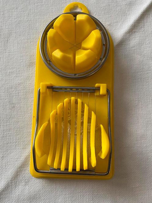 Couple-œufs en acier inox egg slicer jaune, Maison & Meubles, Cuisine | Vaisselle