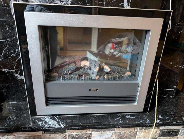 Elektrische haard EWT verkopen, Huis en Inrichting, Haarden, Zo goed als nieuw, Elektrische haard, Ophalen