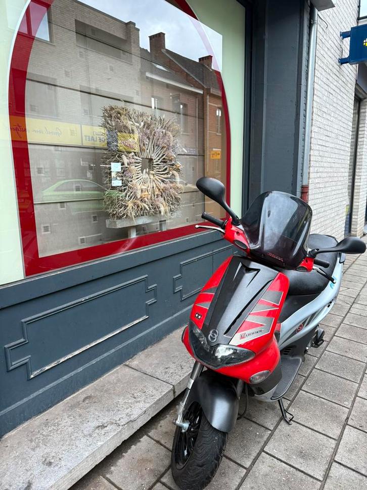 Gilera runner 70 cc sprinter, Fietsen en Brommers, Scooters | Piaggio, Zo goed als nieuw, Overige modellen, Klasse B (45 km/u)