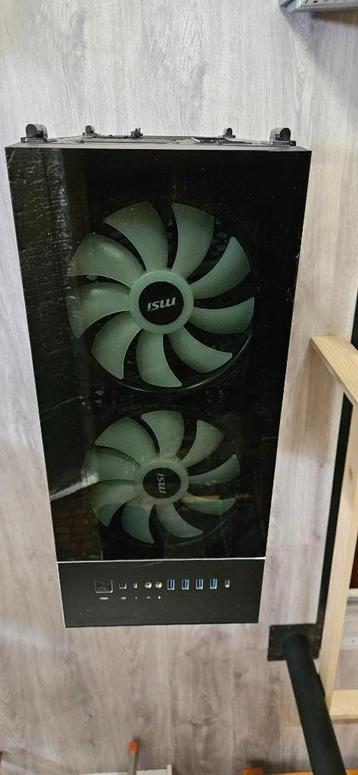 tour gamer vide beschikbaar voor biedingen