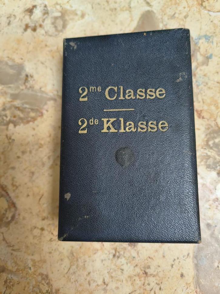 Oude medaille "Bekwaamheid Zedelijkheid" 2de Klasse, Verzamelen, Militaria | Algemeen, Lintje, Medaille of Wings, Ophalen