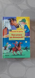 Julia Boehme - Twee pony's op dievenjacht!, Boeken, Ophalen of Verzenden, Zo goed als nieuw, Julia Boehme