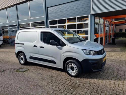 Peugeot Partner 1.5 HDI/ Koelwagen/ Airco/ Navi (bj 2021), Auto's, Bestelwagens en Lichte vracht, Bedrijf, Te koop, ABS, Airbags