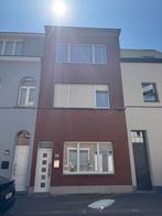 Huis te koop, Immo, Huizen en Appartementen te koop, 149 m², Tussenwoning, Merksem, 3 kamers