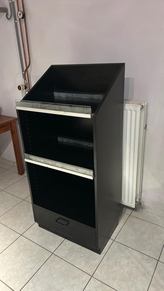 Kast gratis, Huis en Inrichting, Kasten | Overige, Zo goed als nieuw, Ophalen