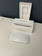 Apple magic mouse 2, Computers en Software, Ophalen of Verzenden, Zo goed als nieuw