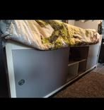 Middelhoge hoogslaper met kasten onderaan 85€, Ophalen, Zo goed als nieuw