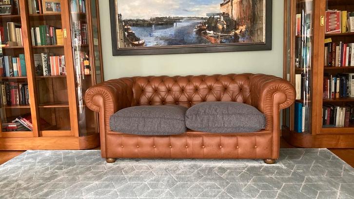 Canape Chesterfield, Maison & Meubles, Canapés | Sofas & Chaises Longues, Utilisé, Deux personnes, Enlèvement