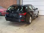 BMW 318 dA Automaat Navi LED 2 JAAR Garantie, Auto's, 135 pk, Stof, 4 cilinders, Zwart